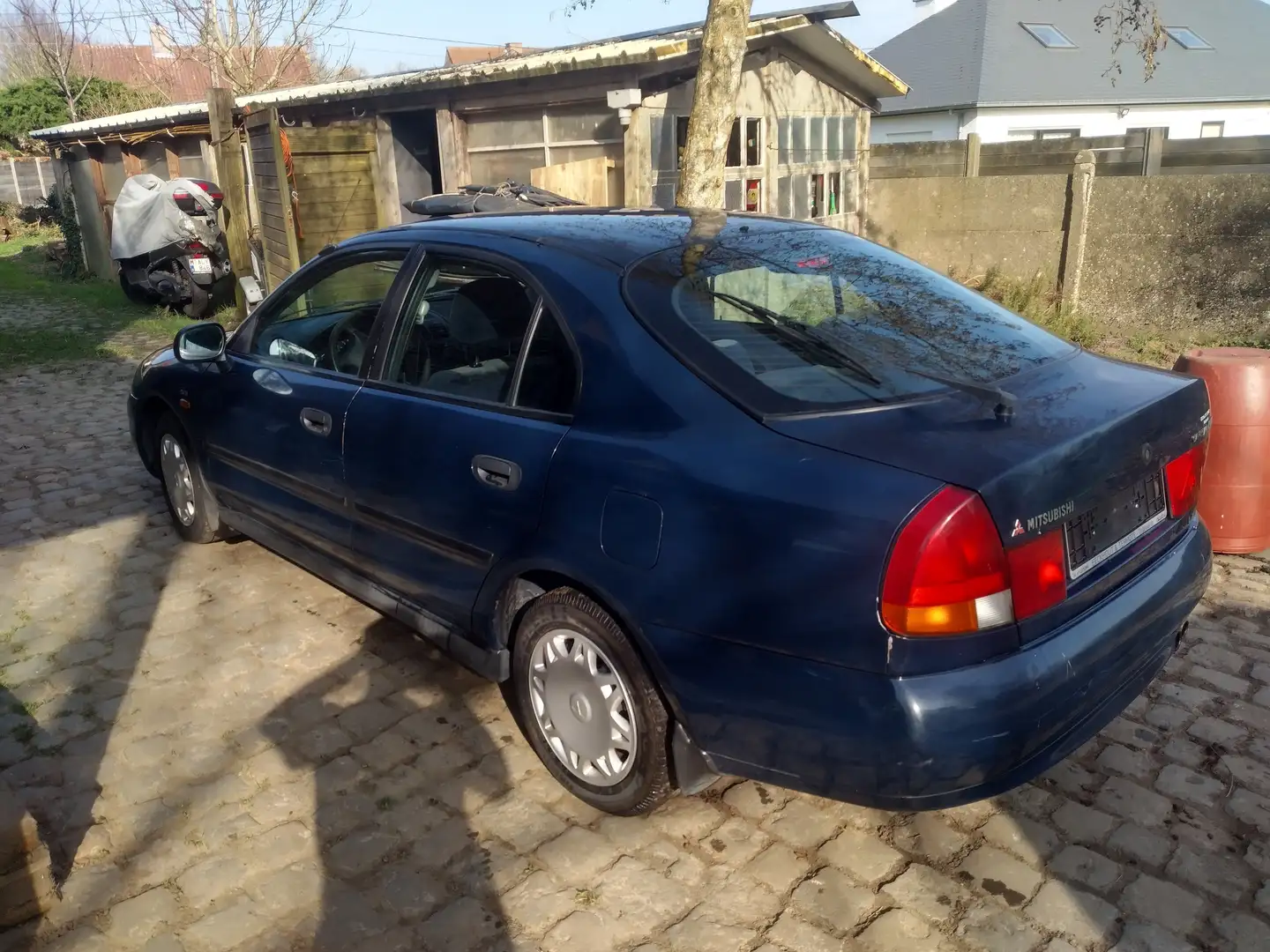 Mitsubishi Carisma Carisma GDI - 2
