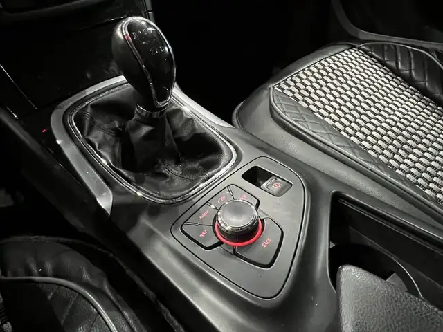 Opel Insignia view 17