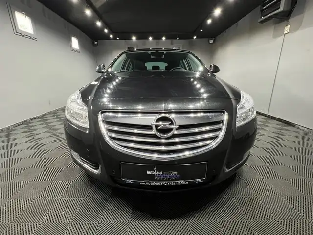 Opel Insignia view 6