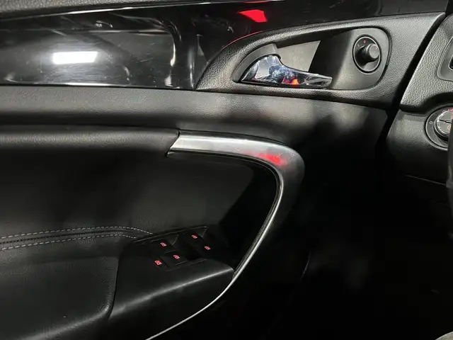 Opel Insignia view 23