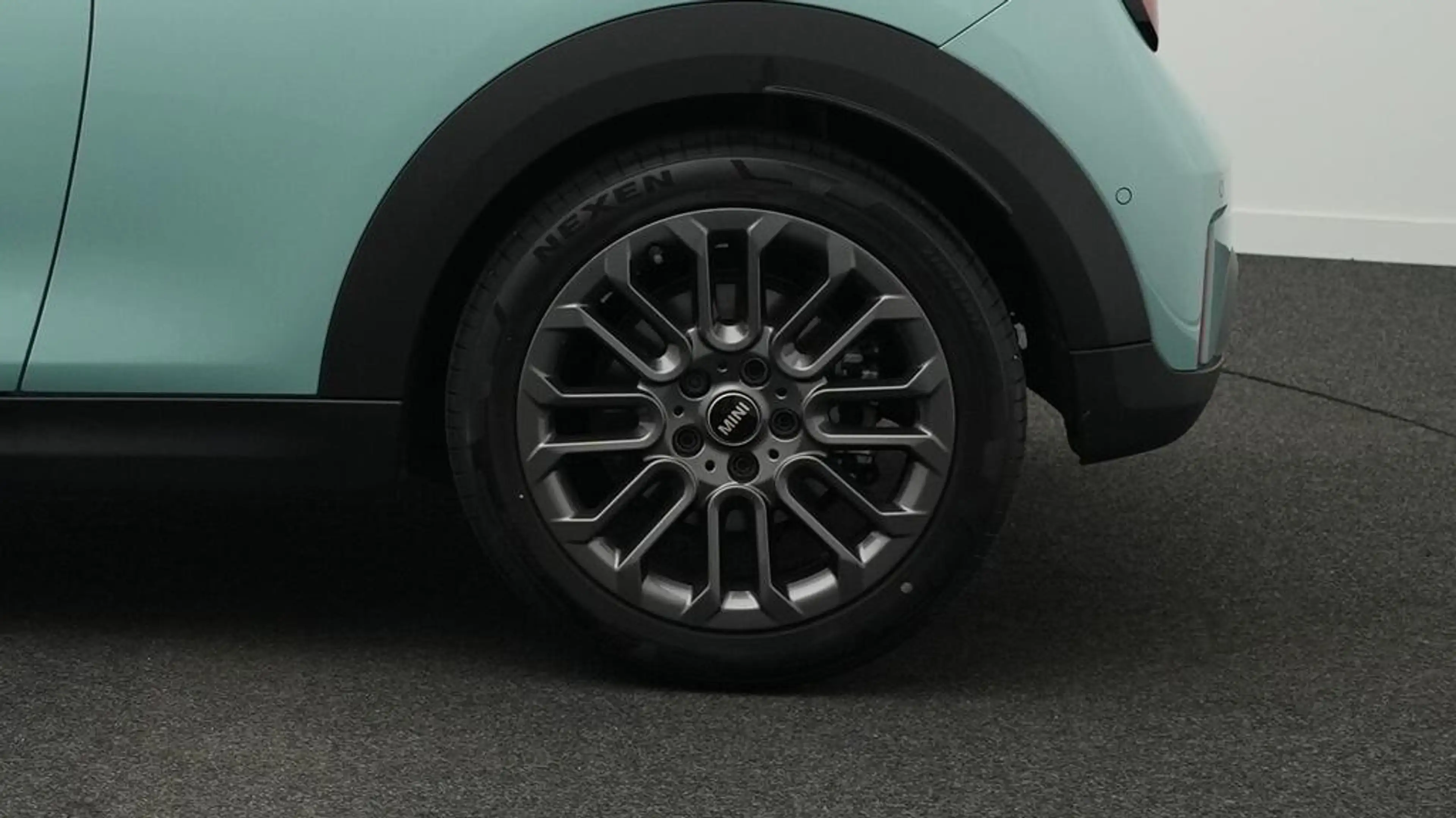 MINI Cooper C Classic Trim — photo 9