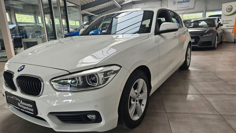 BMW 120 i Vollleder Navi Tempomat Sitzheizung PDC LED — photo 8