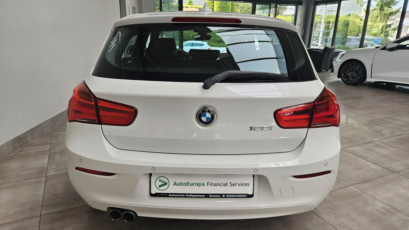 BMW 120 i Vollleder Navi Tempomat Sitzheizung PDC LED — photo 5