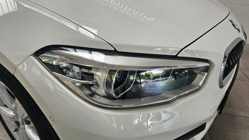 BMW 120 i Vollleder Navi Tempomat Sitzheizung PDC LED — photo 11