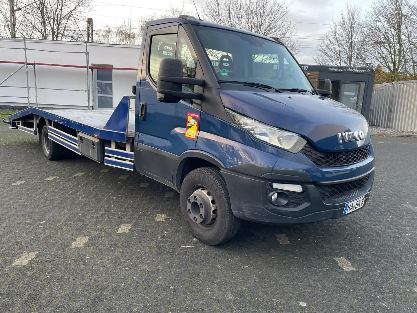 Iveco IVECO Abschleppwagen Blu/Azzurro - 1