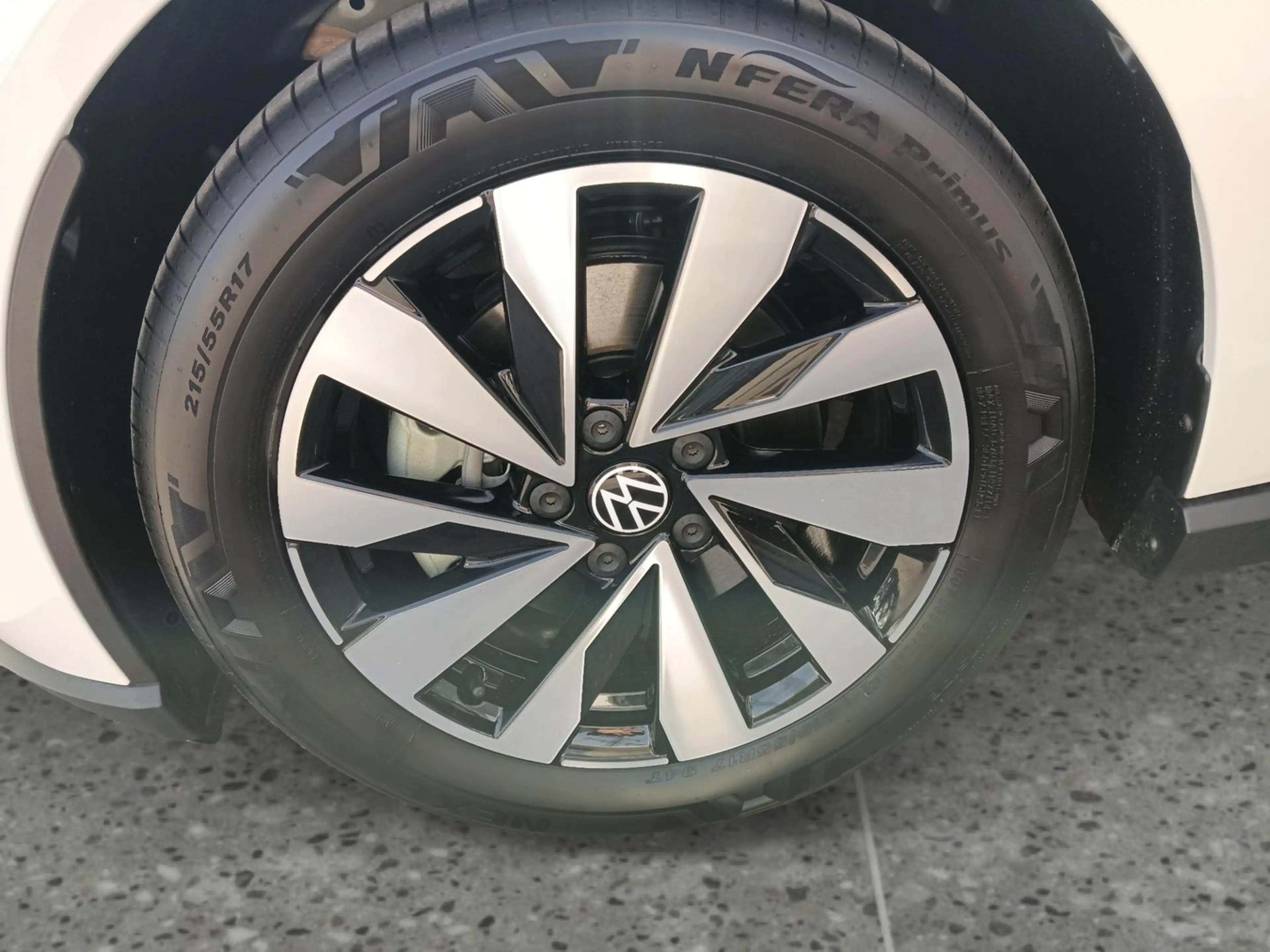 Volkswagen ID. Polo VW ID. Polo Style Edition+ 155 kW - 52 kWh — photo 13