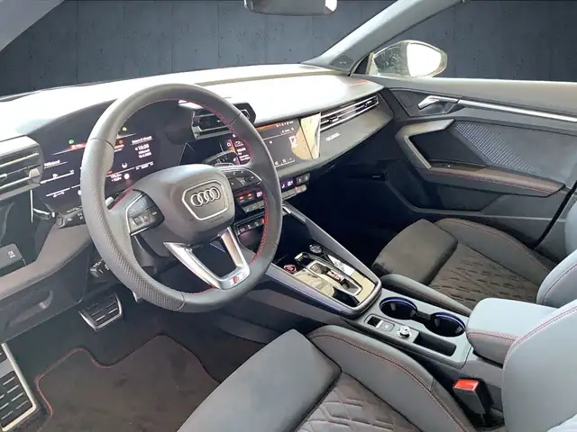 Audi S3 view 9