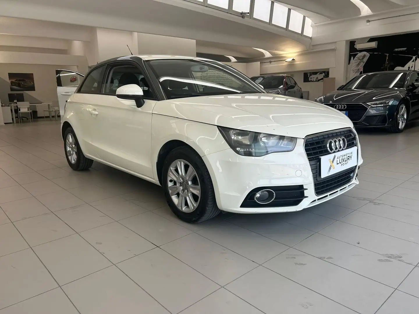 Audi A1 A1 I 2010 3p 1.2 tfsi Ambition Bianco - 1