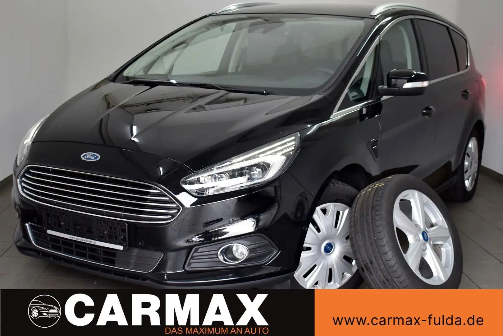 Ford S-Max S-MAX Titanium 7 Si,Leder,NAVI,LED,SH,ParkAssist Чорний - 1