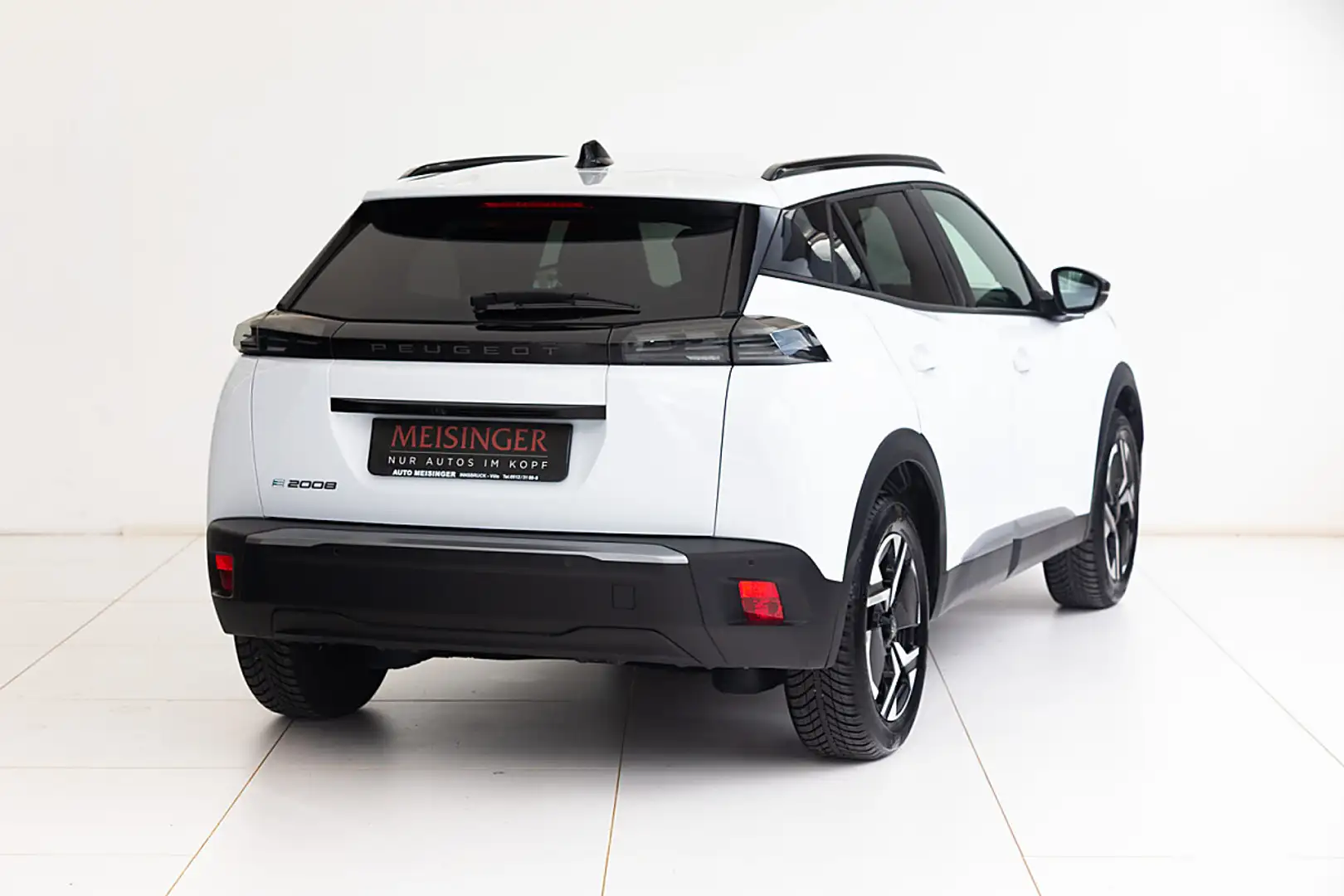 Peugeot e-2008 54kWh Allure Weiß - 2