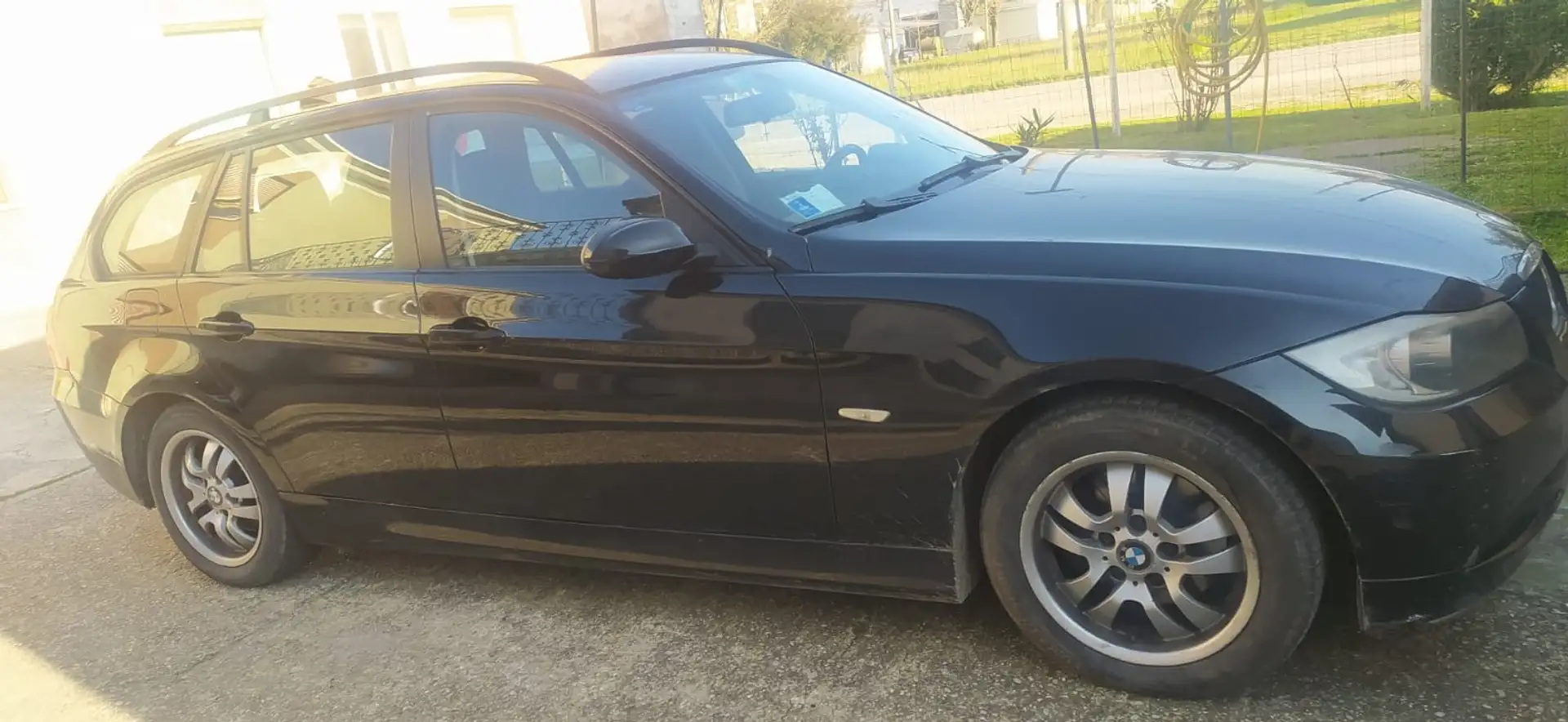BMW 318 318d Touring Futura - 1