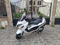 Piaggio XEvo 125 Blanc - thumbnail 2