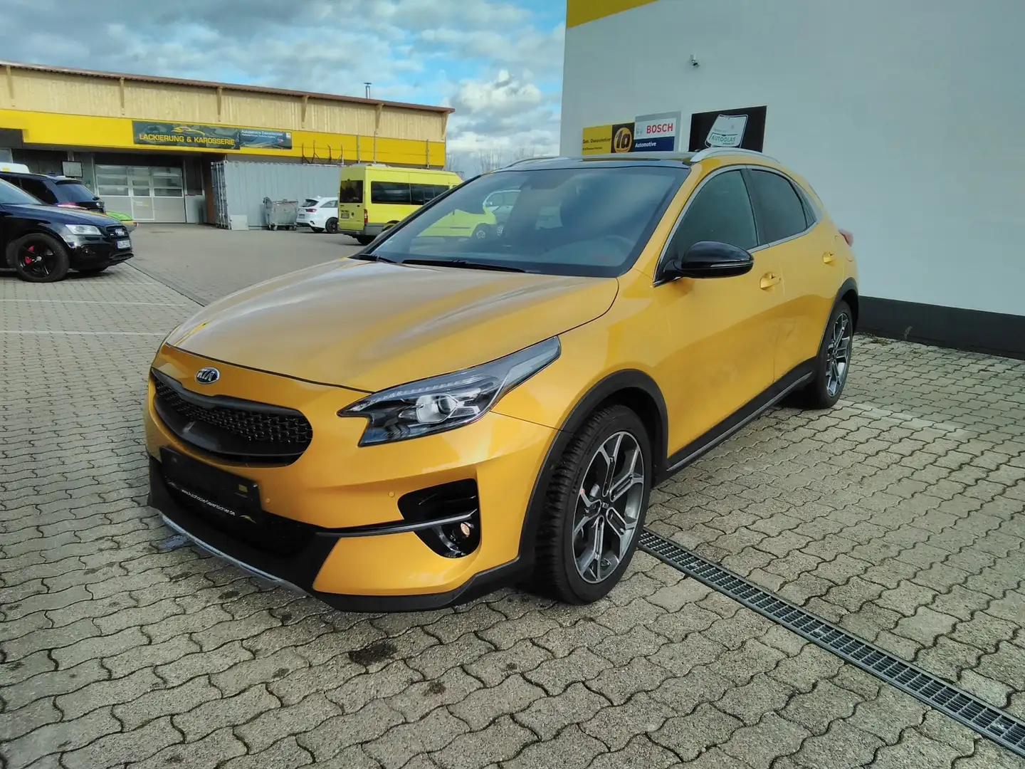 Kia XCeed 1.6 T-GDI Launch Edition OPF DCT7 Or - 1