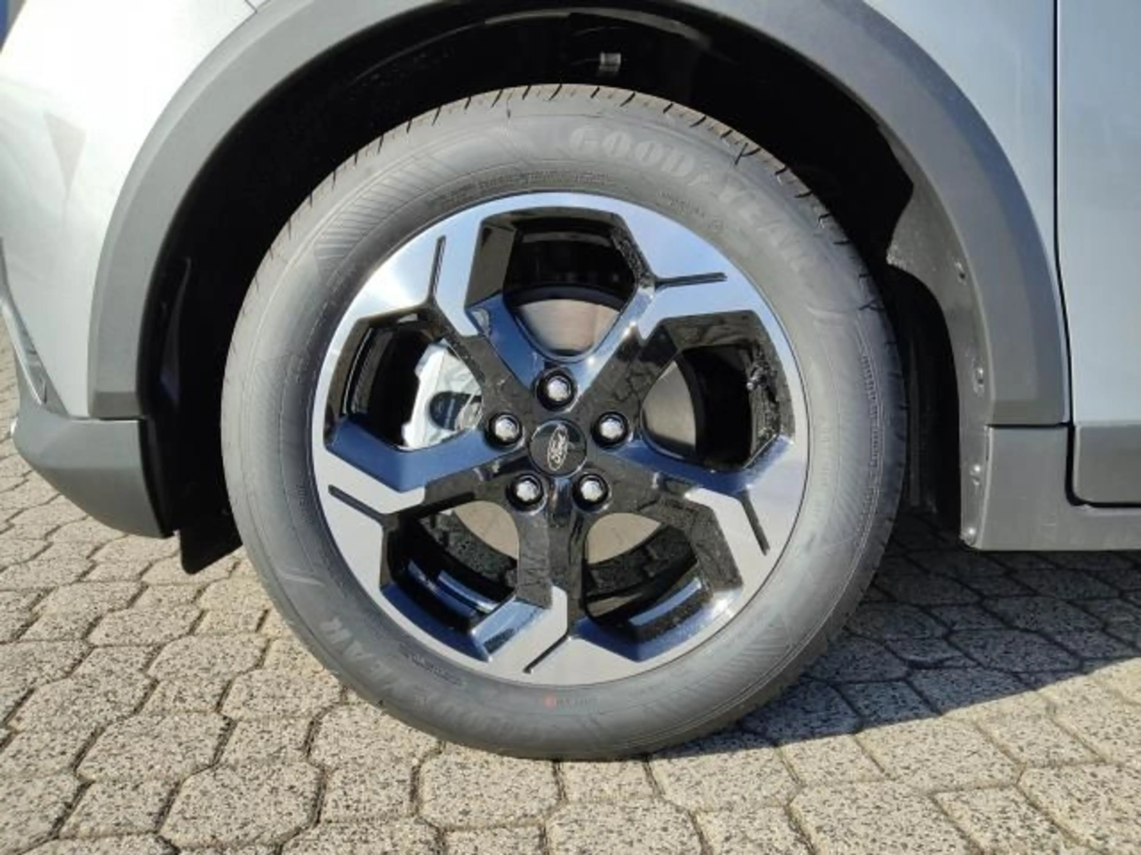 Ford Tourneo TOURNEO COURIER 1.0 ECO BOOST ACTIVE PLUS NAVI — photo 12