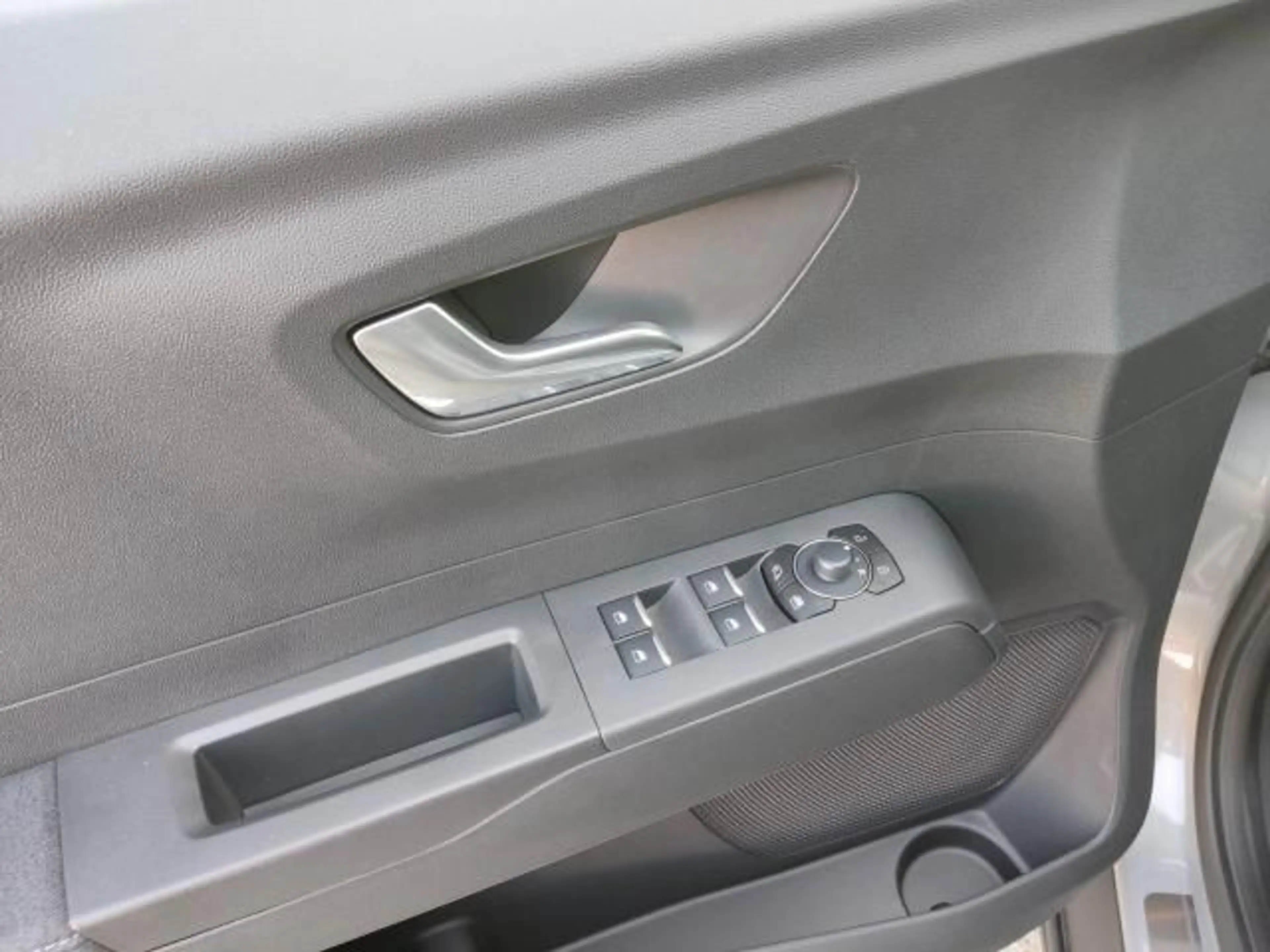 Ford Tourneo TOURNEO COURIER 1.0 ECO BOOST ACTIVE PLUS NAVI — photo 13