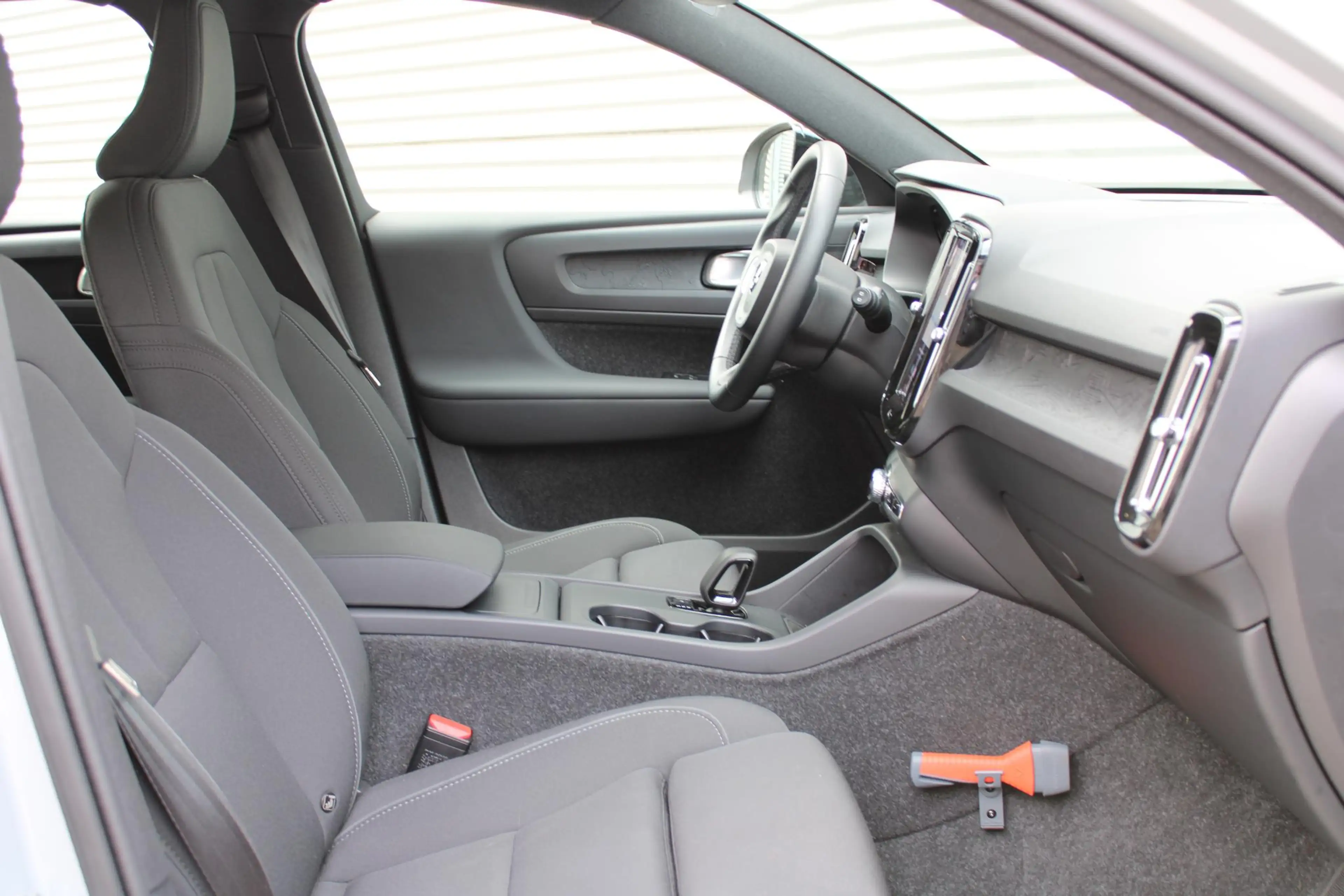 Volvo EX40 Single Motor Extended Range Plus 82 kWh | Trekhaak — photo 3