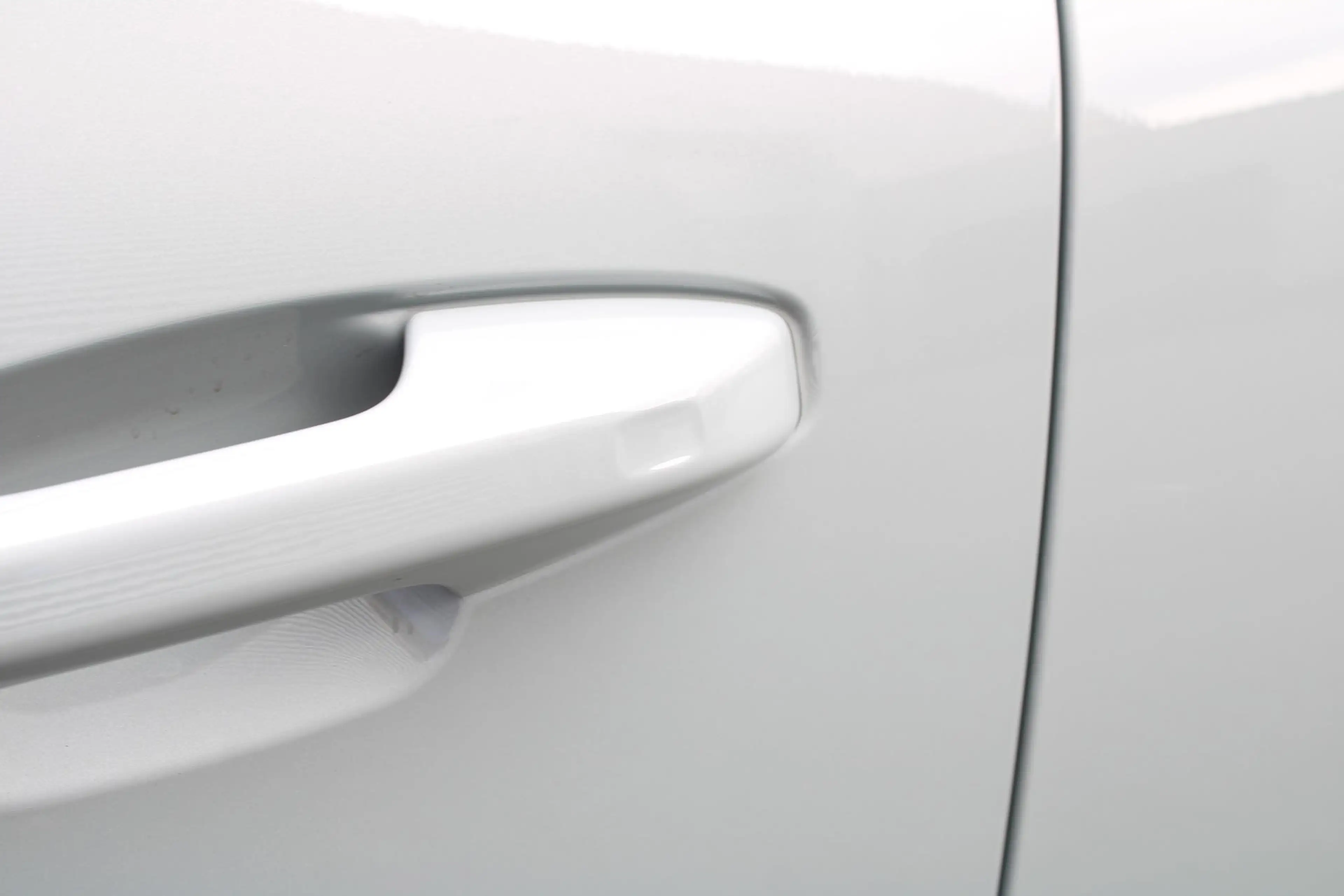 Volvo EX40 Single Motor Extended Range Plus 82 kWh | Trekhaak — photo 13