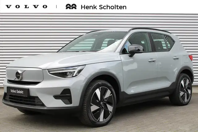 Volvo EX40
