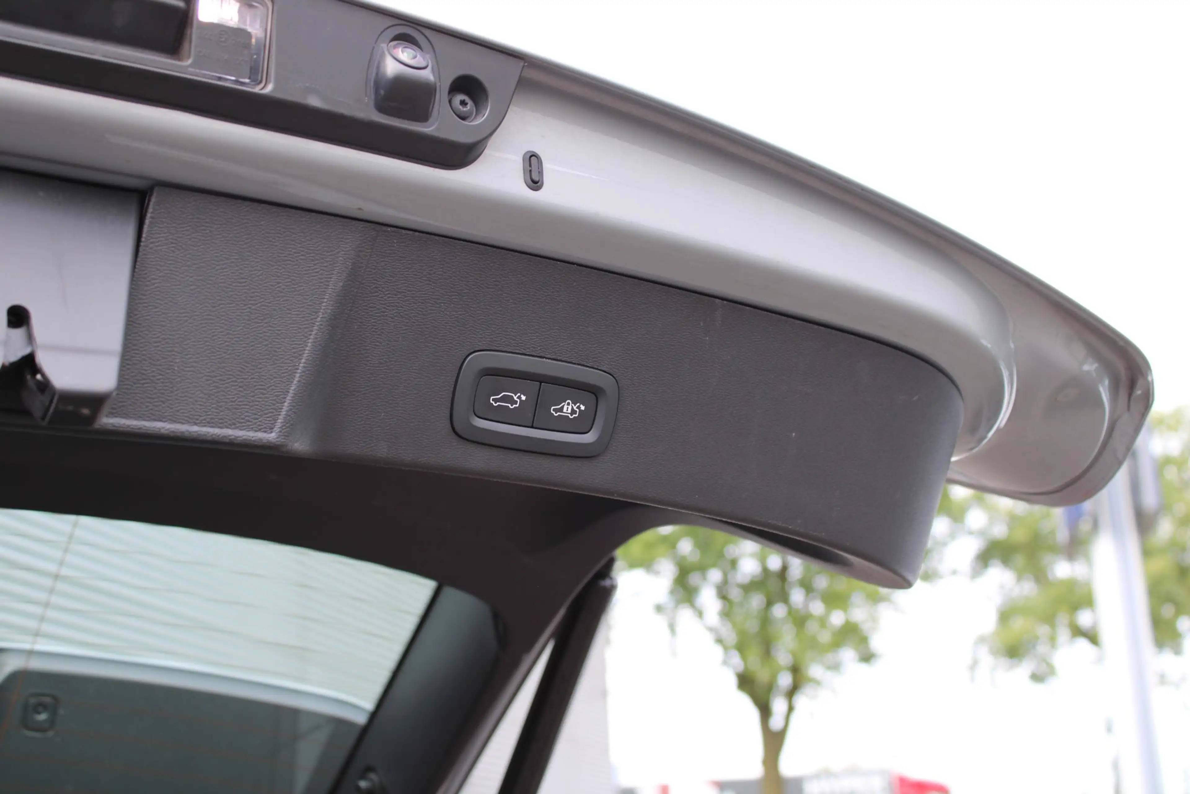 Volvo EX40 Single Motor Extended Range Plus 82 kWh | Trekhaak — photo 10