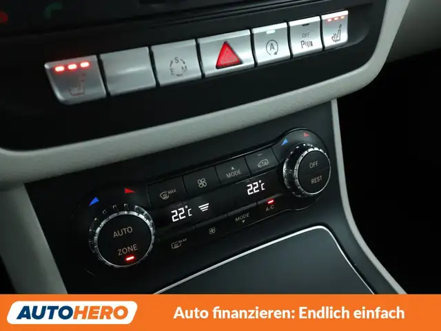 Mercedes-Benz B-Class view 24