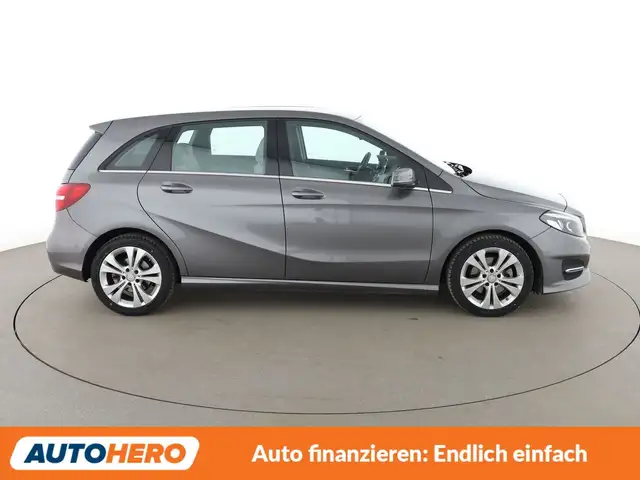Mercedes-Benz B-Class view 7