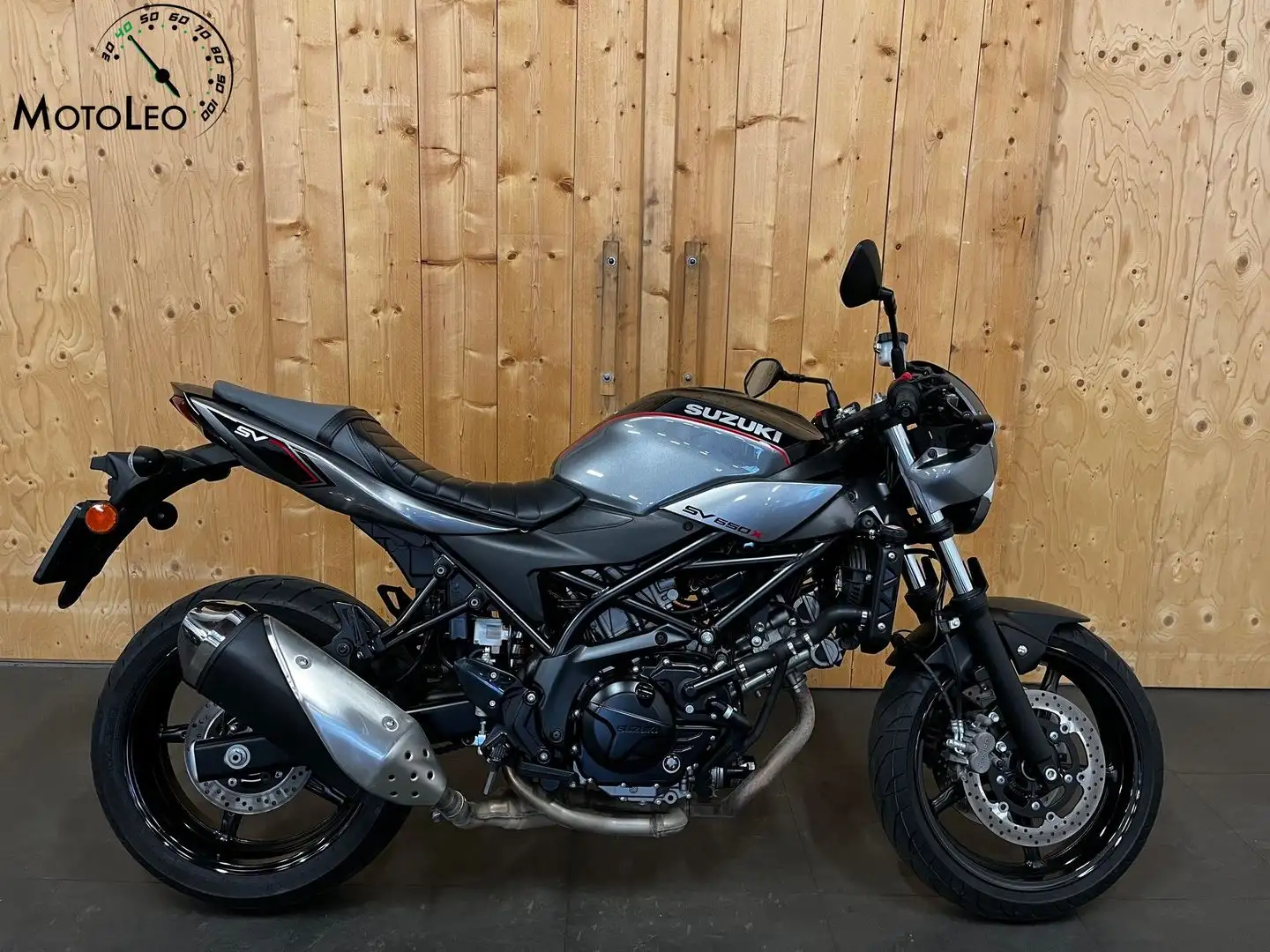 Suzuki SV 650 XA Šedá - 1