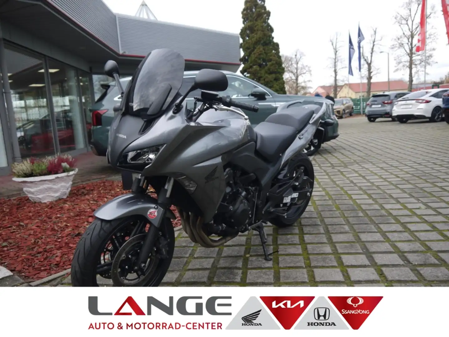 Honda CBF1000FAC SC64 neuwertig Silber - 1