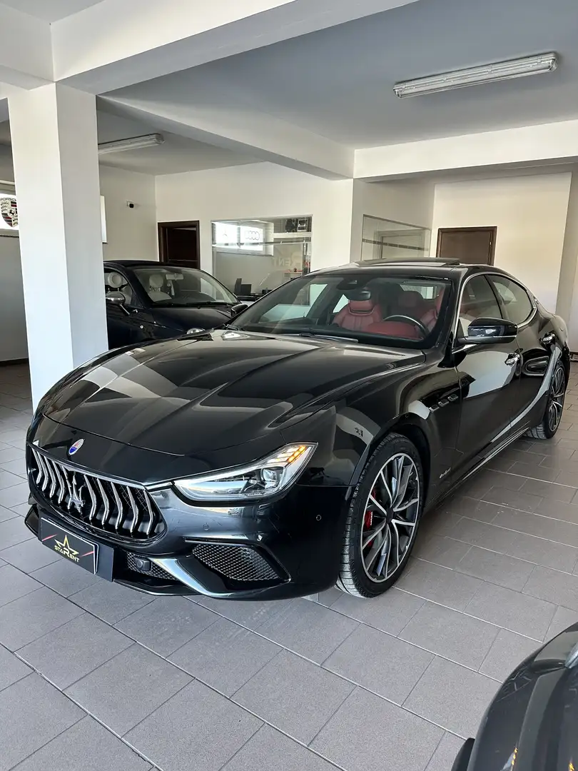 Maserati Ghibli 3.0 V6 ds Gransport 250cv auto my19 Noir - 1