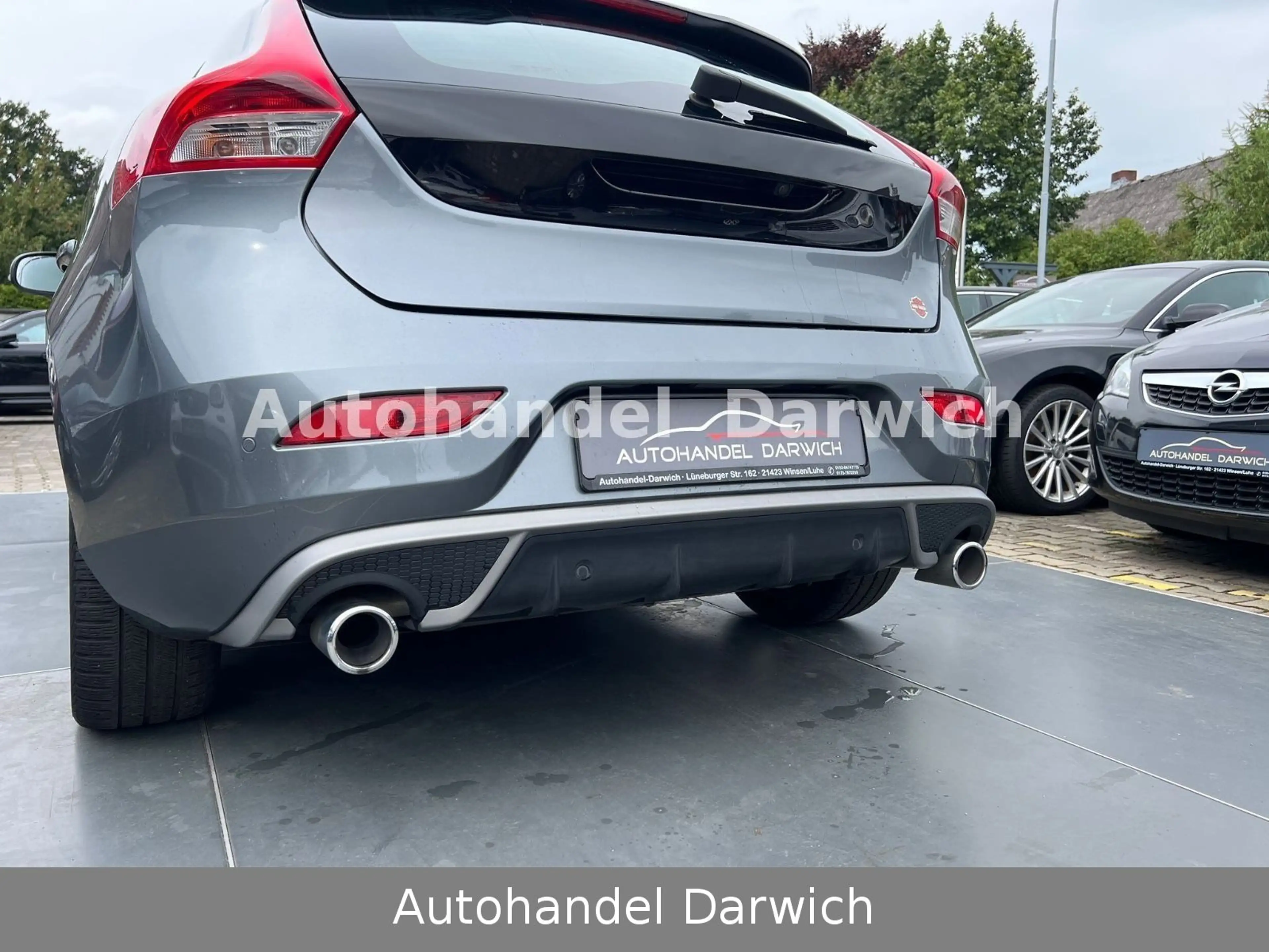 Volvo V40 D2 Kinetic+ R Design 2.Hand S.Heft Top — photo 7
