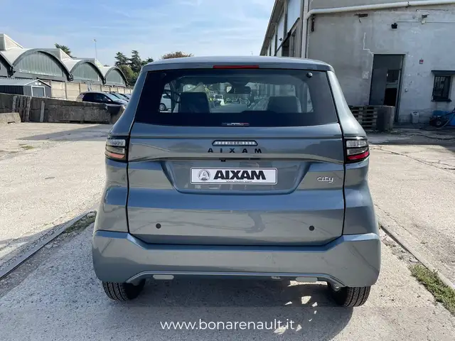 Aixam City view 5