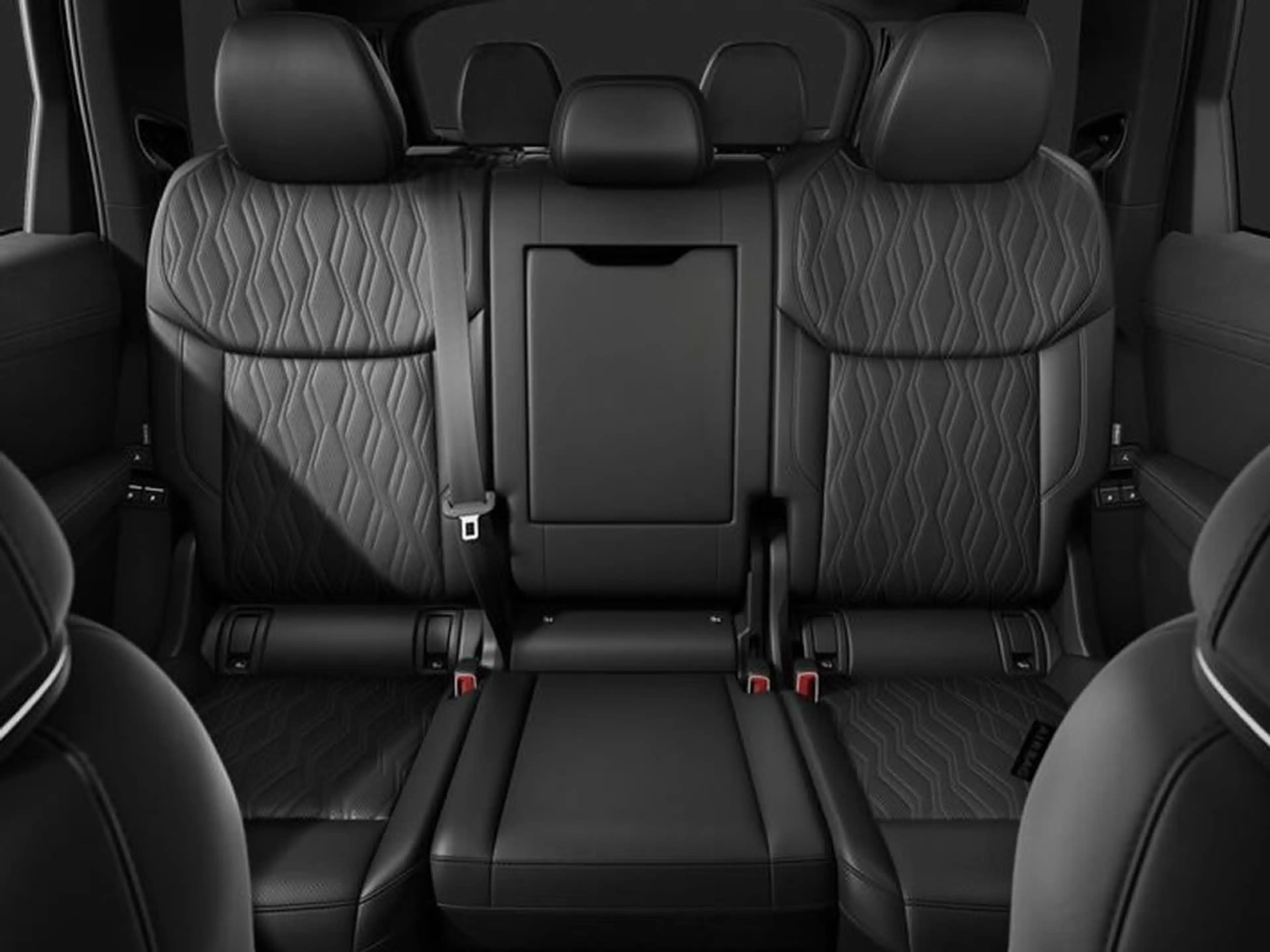 Audi Q7 SUV TDI quattro 220 kW tiptronic 360 3xKlima — photo 8