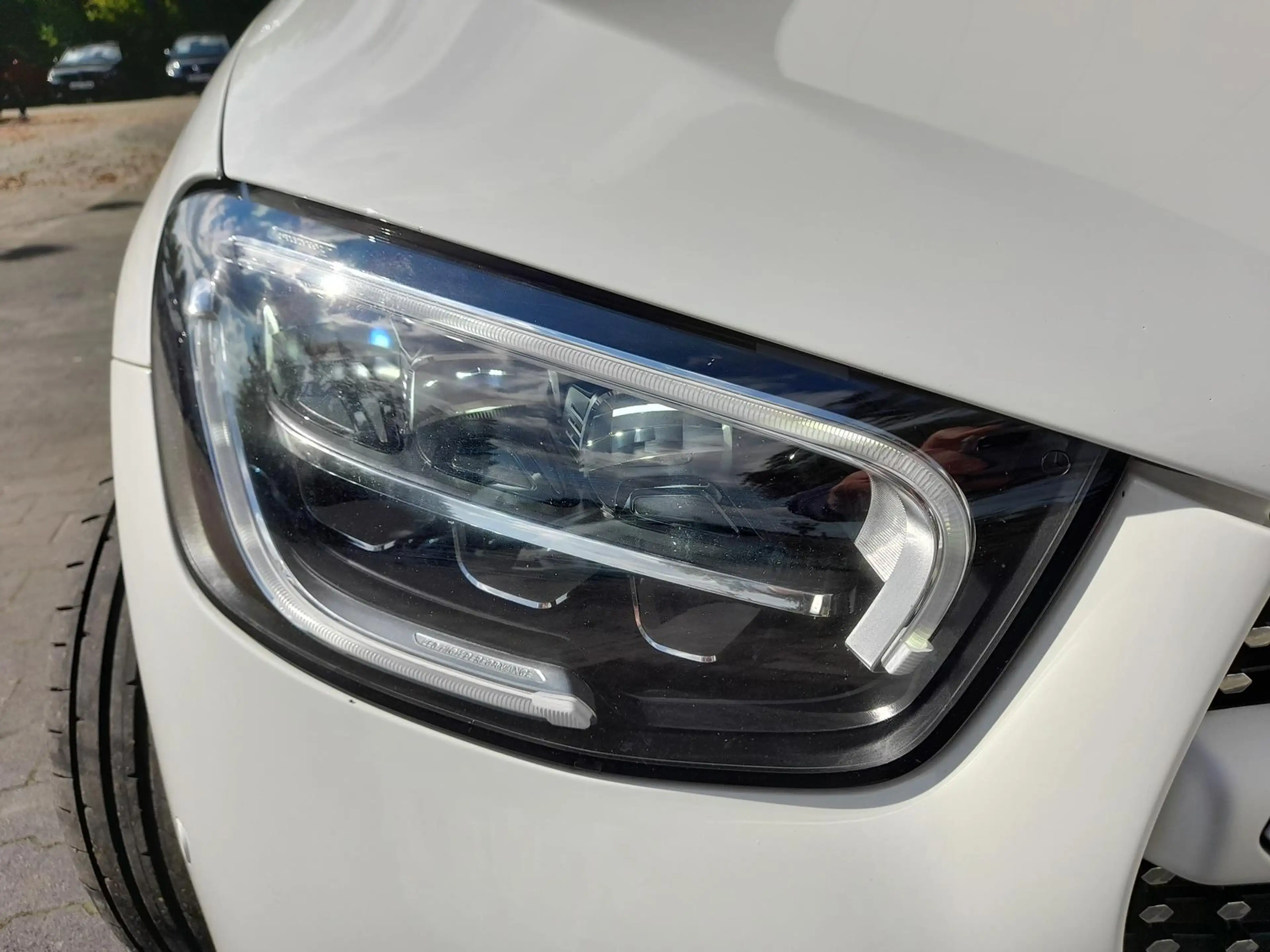 Mercedes-Benz GLC 400 AMG~BURMESTER~NAVI~PANO~AHK~ACC~SHZ~LED — photo 11