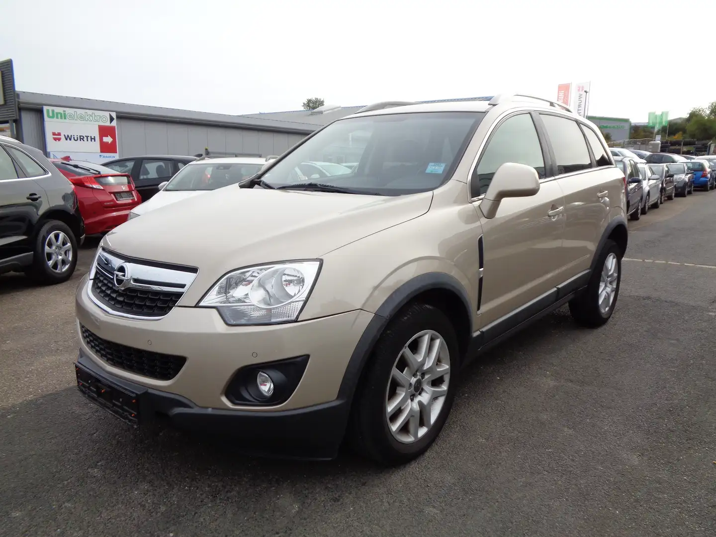 Opel Antara Design Edition 4x4 Automatik+Navi+Tempom+Sitzheiz Bej - 1