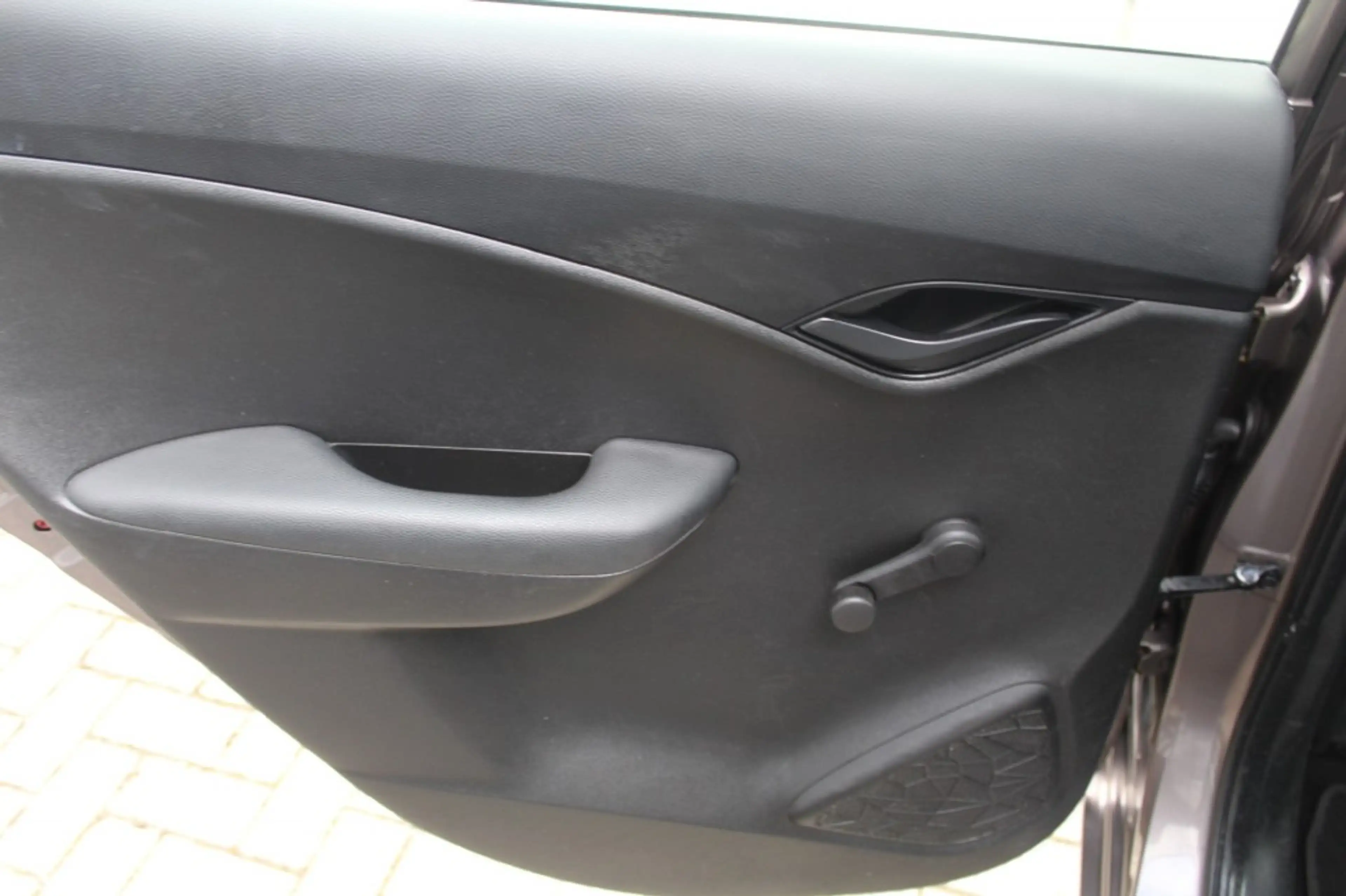 Hyundai iX20 1.4I I-MOTION — photo 24