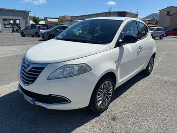 Ypsilon III 1.2 8v Platinum ecochic Gpl 69cv