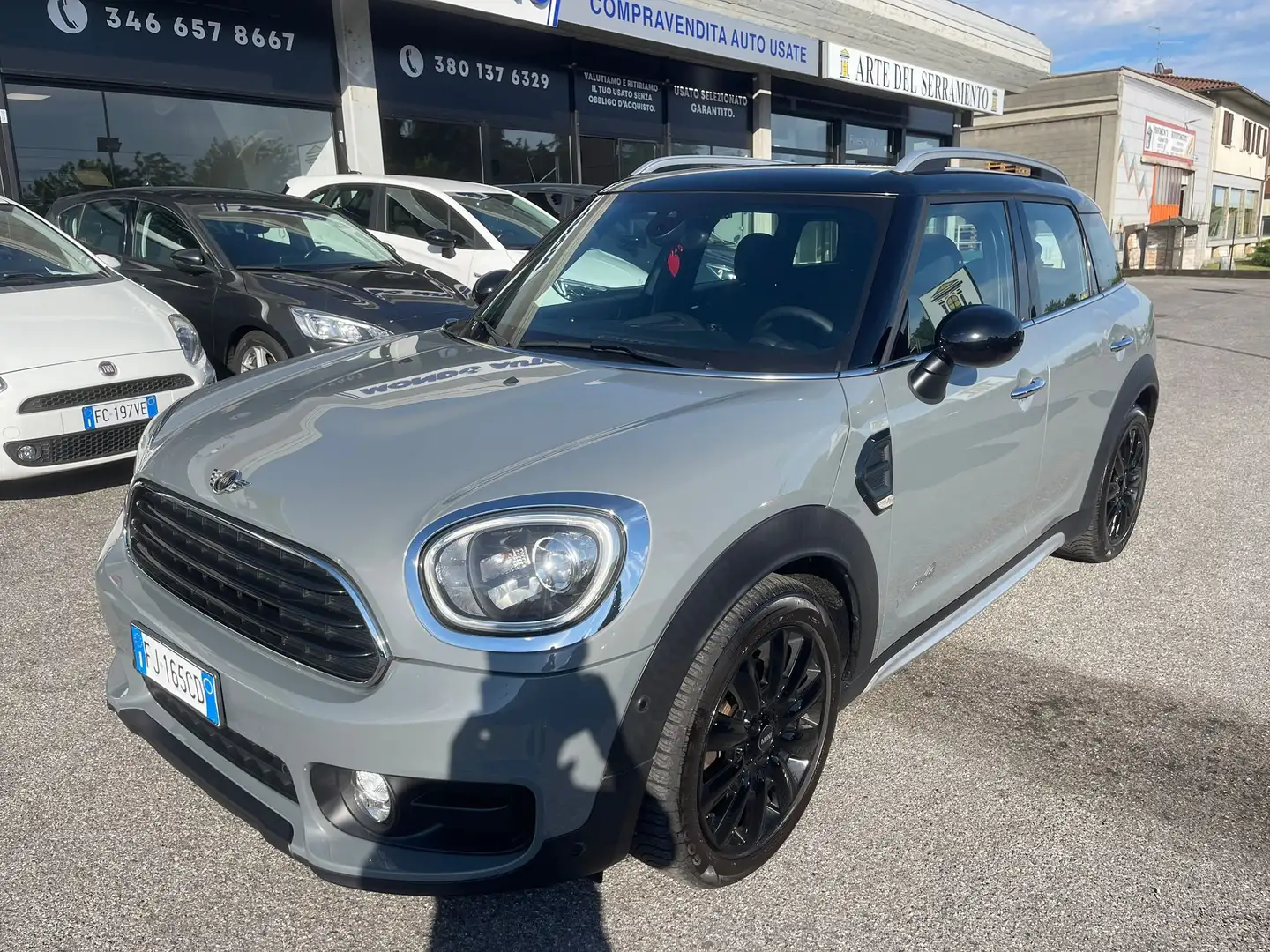 MINI Cooper D Countryman 2.0 D 150cv Hype all4 auto Grigio - 1