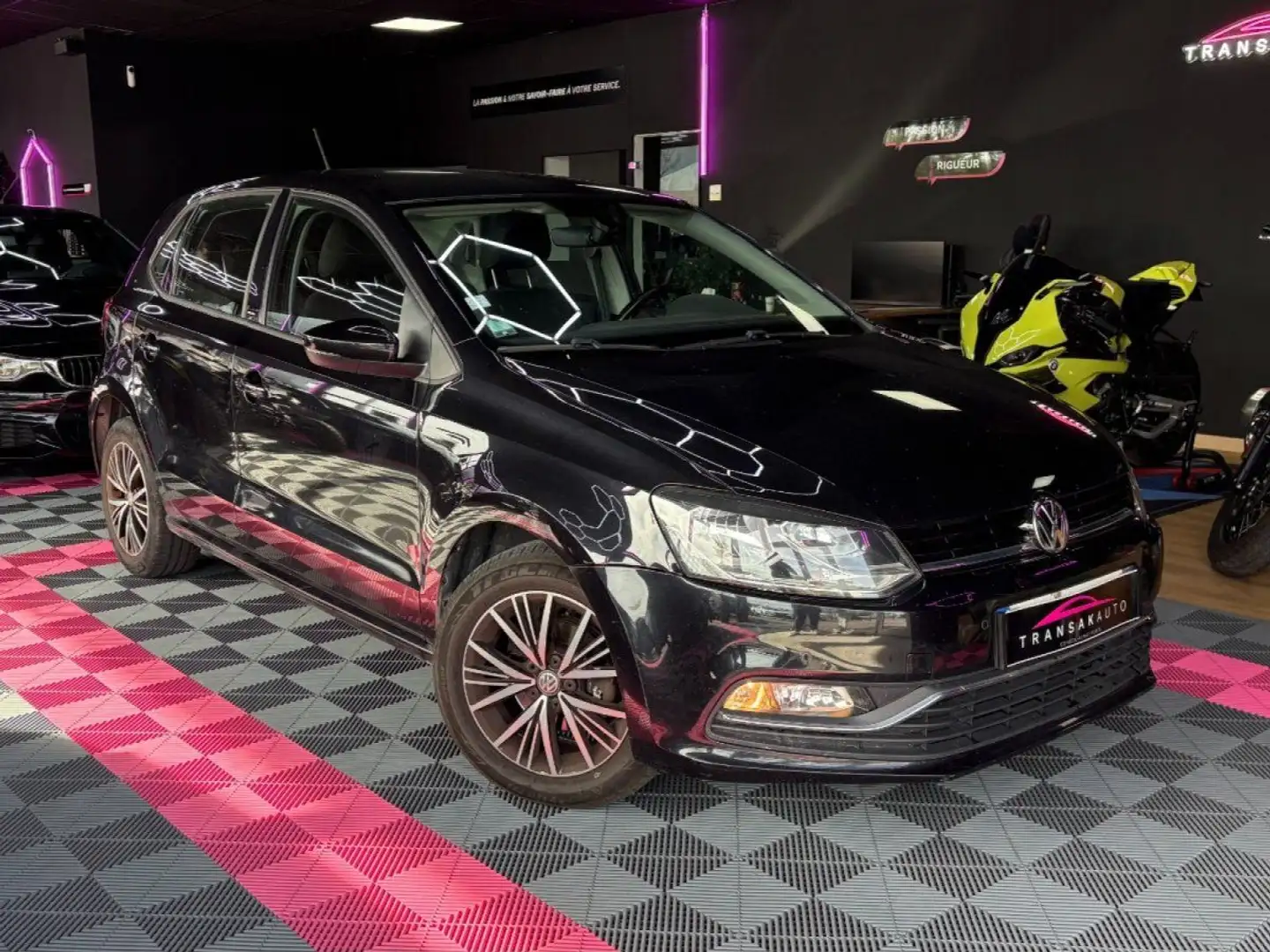Volkswagen Polo 1.2 TSI 90 ch Allstar ~ Carplay ~ Régulateur / Limiteur de vitesse ~ Feux auto ~ 1 ère main ~ Distrib OK Nero - 1