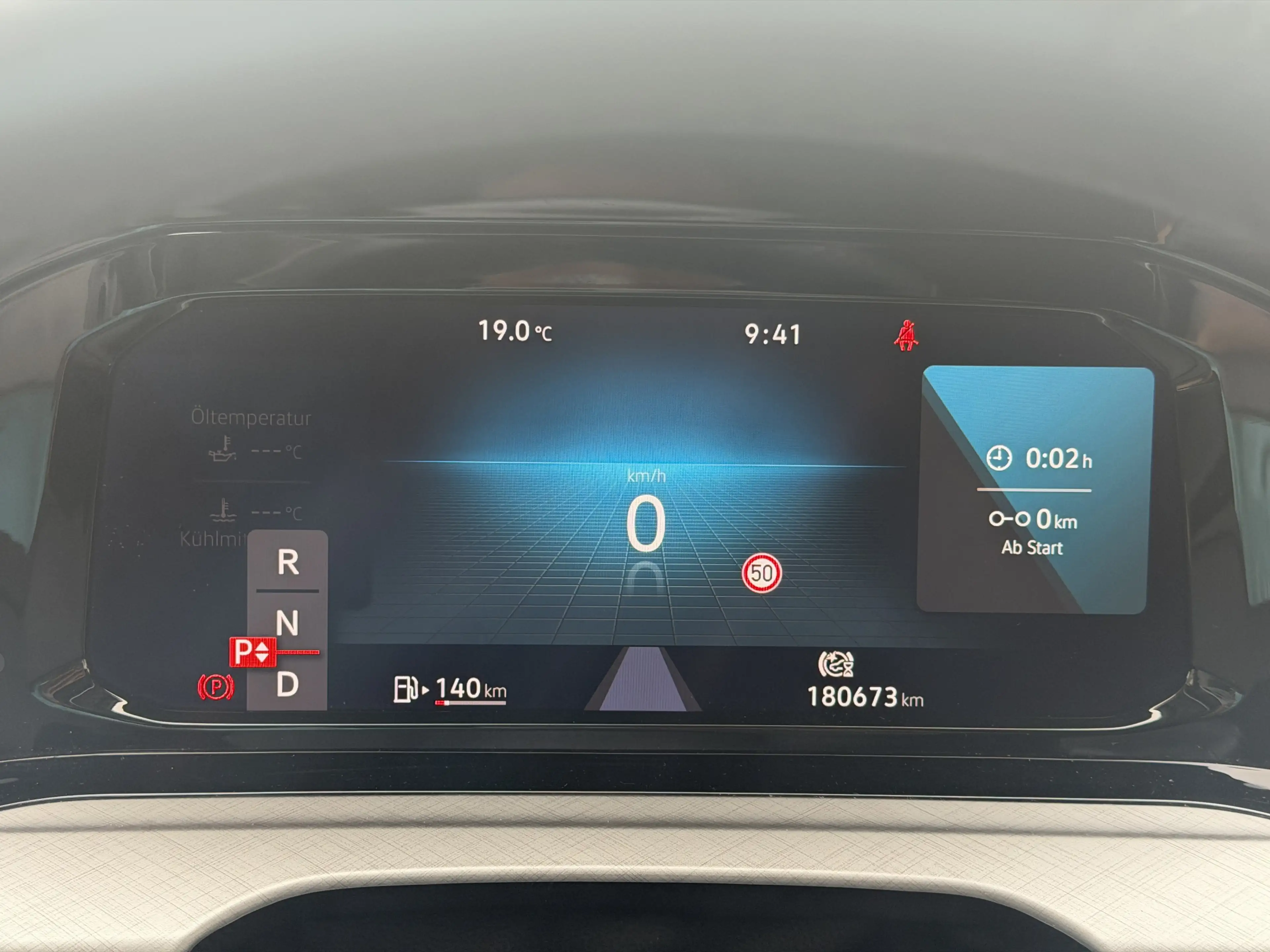 Volkswagen Golf Variant 2.0 TDI SCR DSG Life | AHK | ACC — photo 12