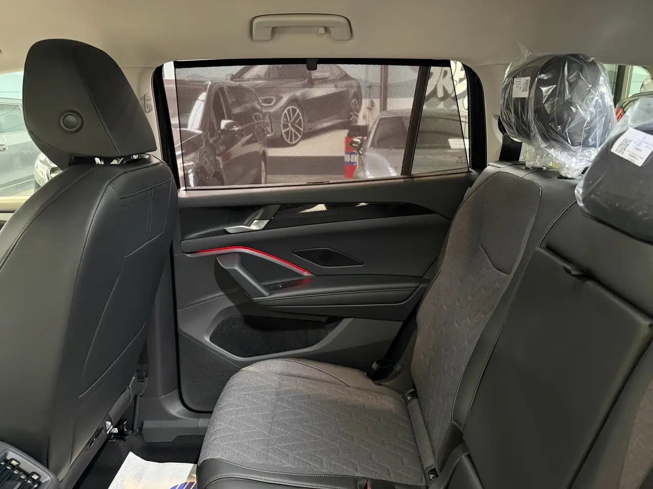 Volkswagen Tayron Tayron 1.5 eTSI mHEV ACT Life 7pl. DSG 13