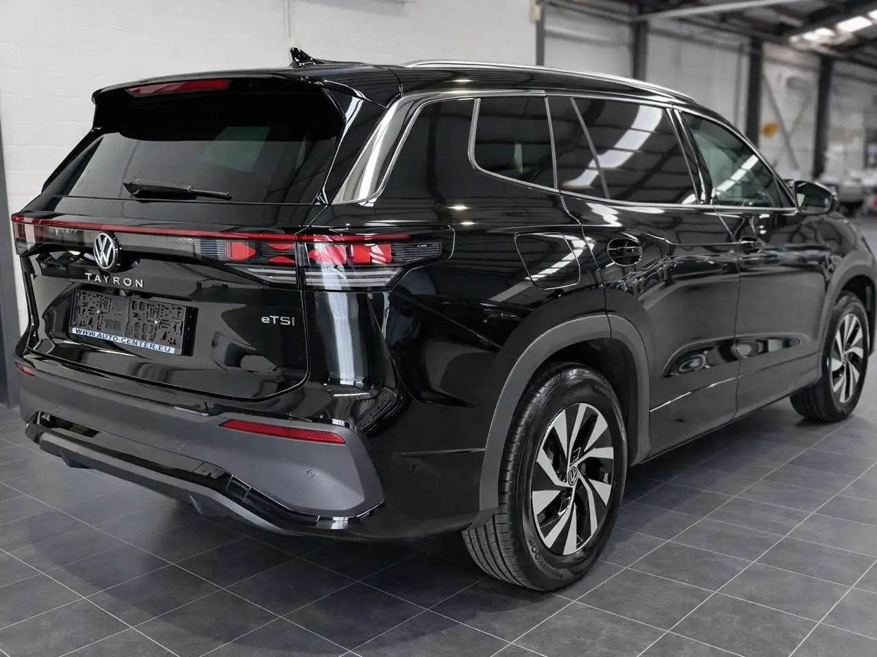 Volkswagen Tayron Tayron 1.5 eTSI mHEV ACT Life 7pl. DSG 23