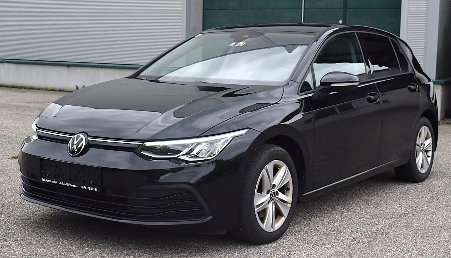 Volkswagen Golf VIII 2.0 TDI Life (EURO 6d-TEMP) Schwarz - 1