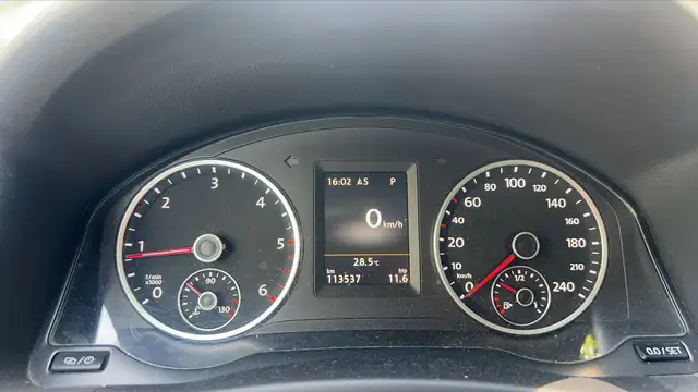 Volkswagen Tiguan view 12