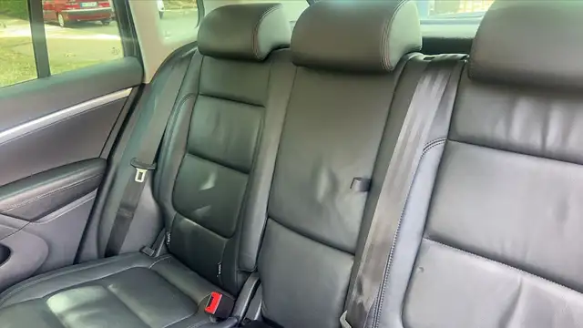 Volkswagen Tiguan view 9