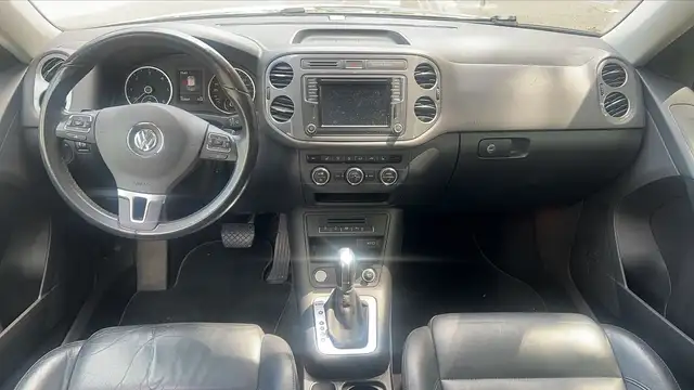 Volkswagen Tiguan view 11