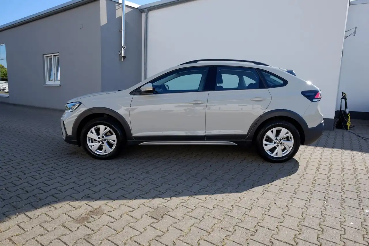 Volkswagen Taigo 1.0 TSI Life Nav/Kam/SHZ/AppC/LED/ACC