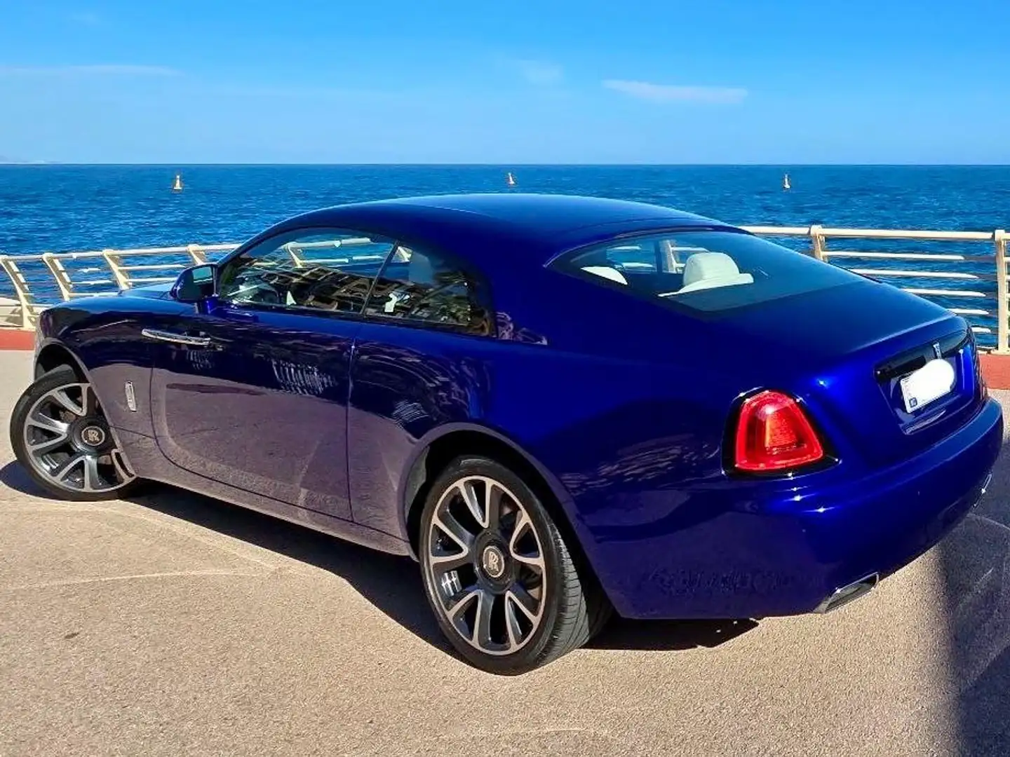 Rolls-Royce Wraith Blau - 2