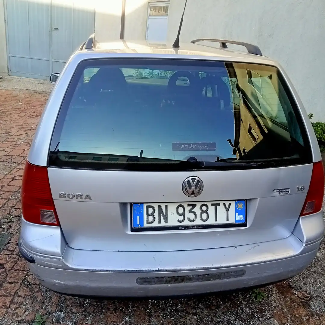Volkswagen Bora Bora Variant Variant 1.6 Highline 105cv - 1