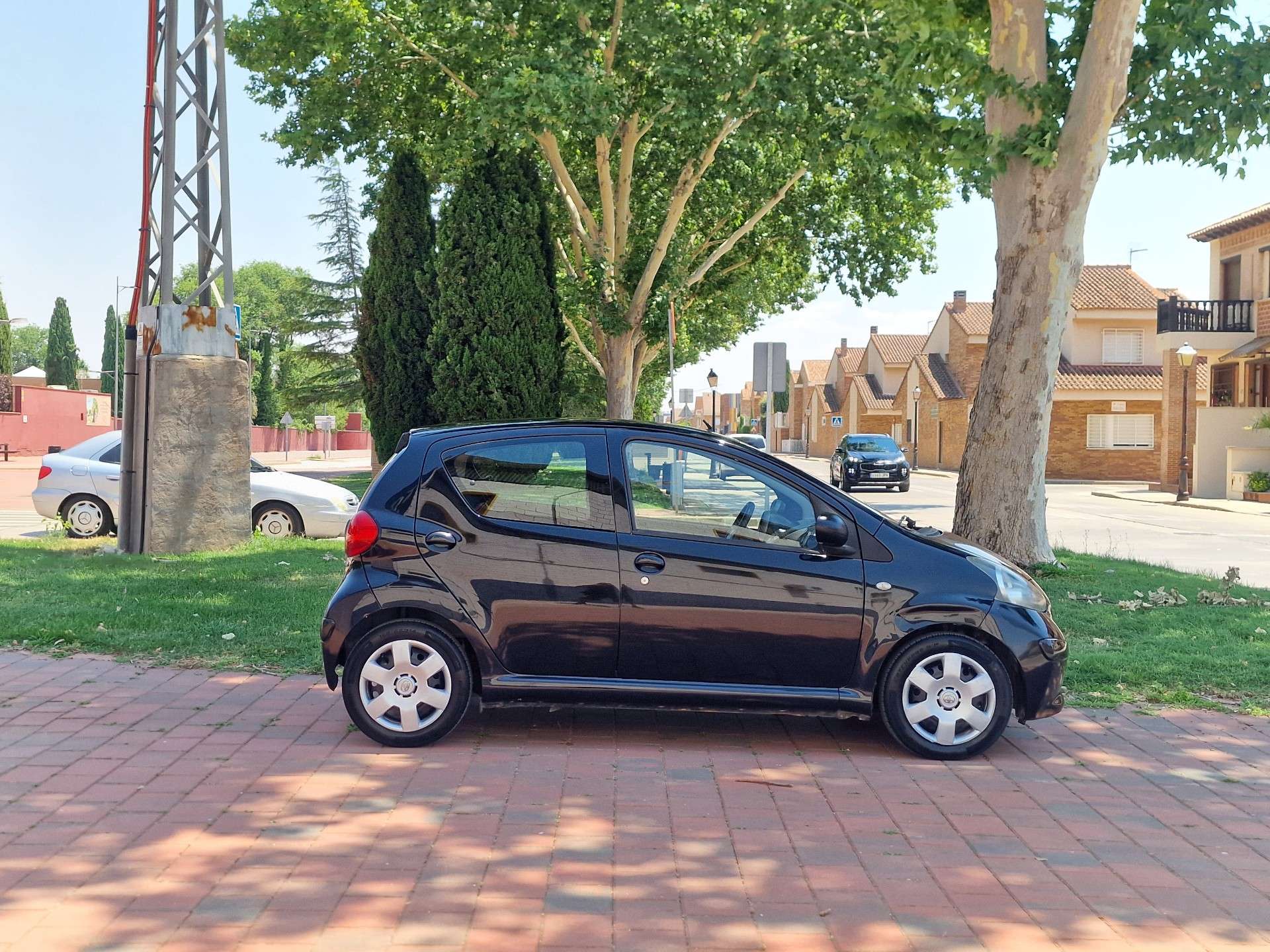 Toyota Aygo 1.0 VVT-i Sound - foto 1
