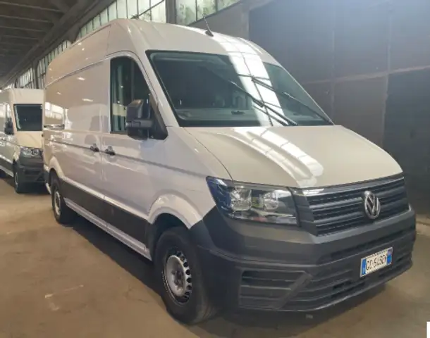 Volkswagen Crafter view 3