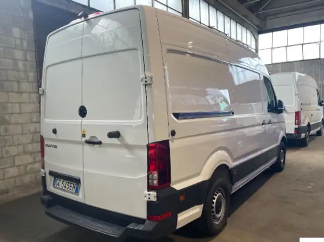 Volkswagen Crafter view 10